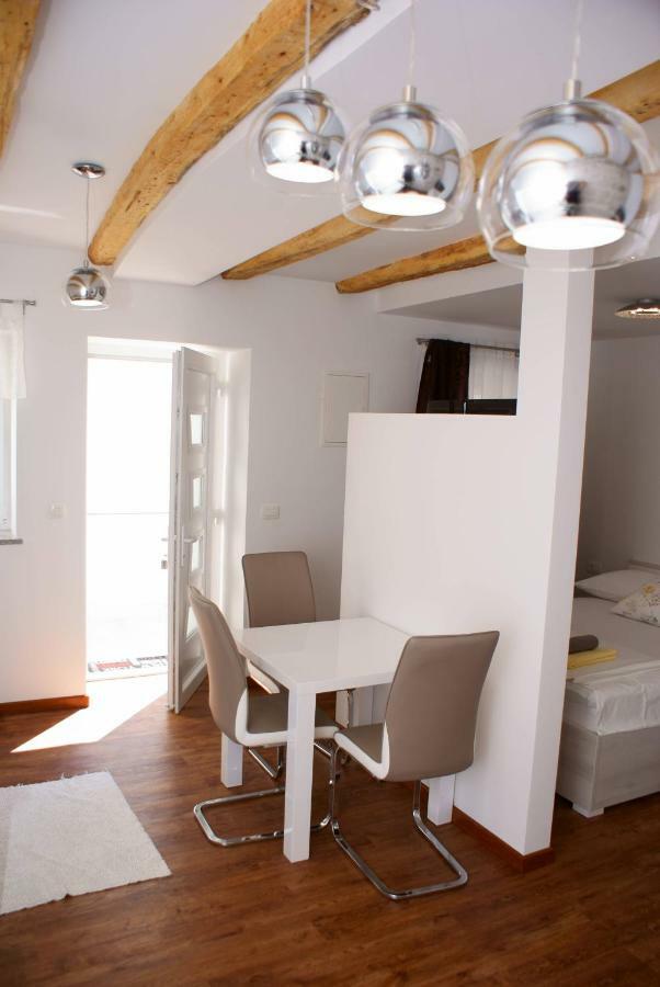 Luxury Apartment Luka โอมิช ภายนอก รูปภาพ